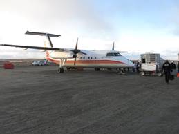 Taivititut-2010-dash-8-aircraft